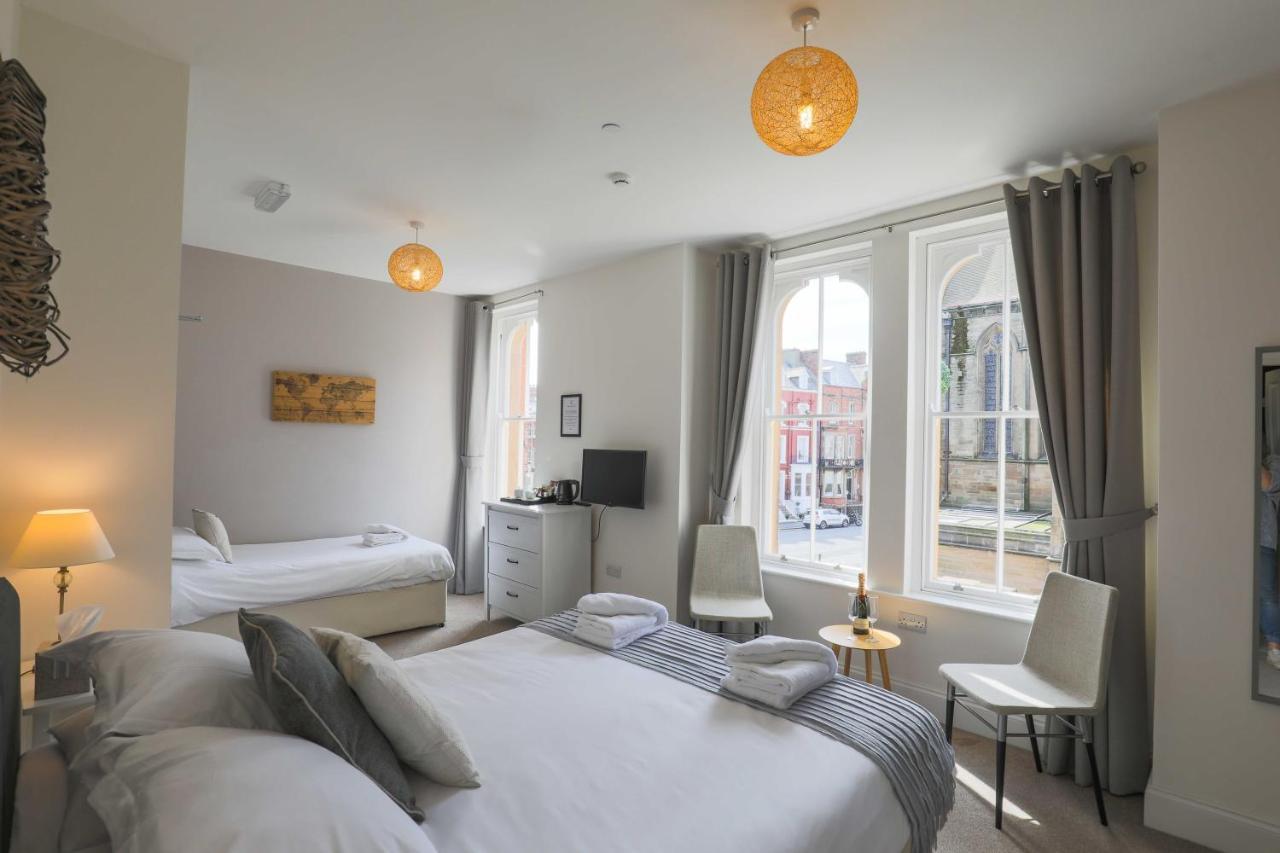 Bed and Breakfast The Belfry Уитби Экстерьер фото